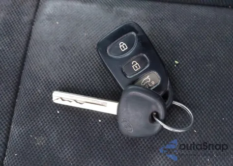 2017 Hyundai Veloster from USA, damaged, VIN KMHTC6AD6HU307892